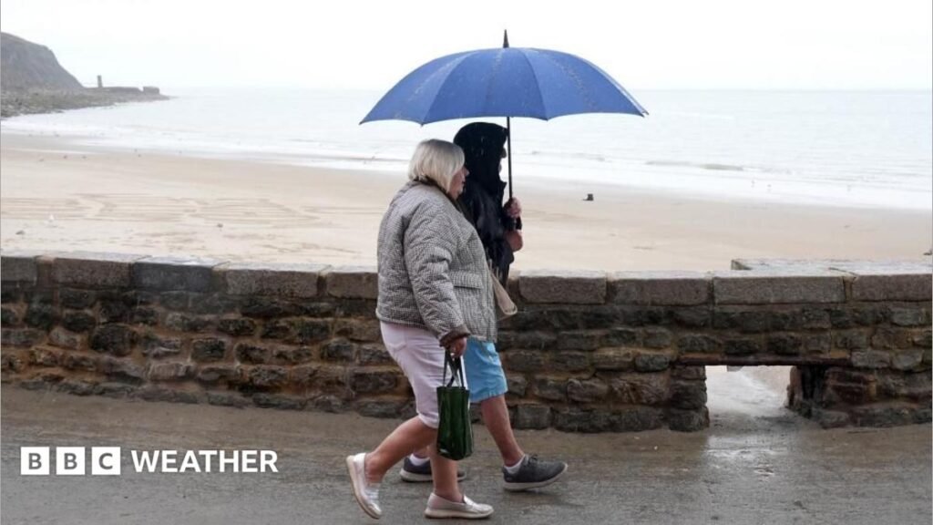 UK weather: Rain continues for UK with risk of flash flooding 3 UK weather: Rain continues for UK with risk of flash flooding