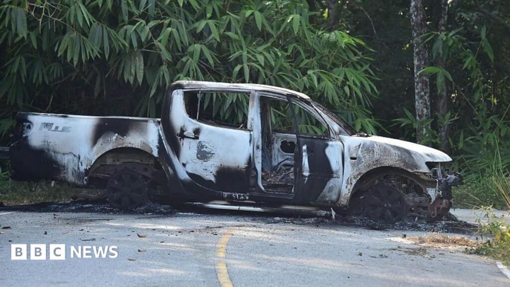 Dozens of co-ordinated arson attacks hit southern Thailand 20 Dozens of co-ordinated arson attacks hit southern Thailand