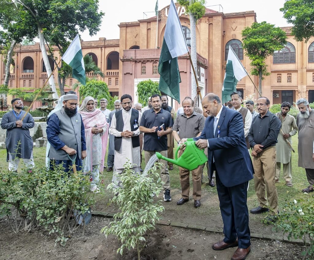 UVAS VC Launches Tree Plantation Campaign to Promote Greenery on Pakistan Independence Day 19 IMG 20260813 WA2389