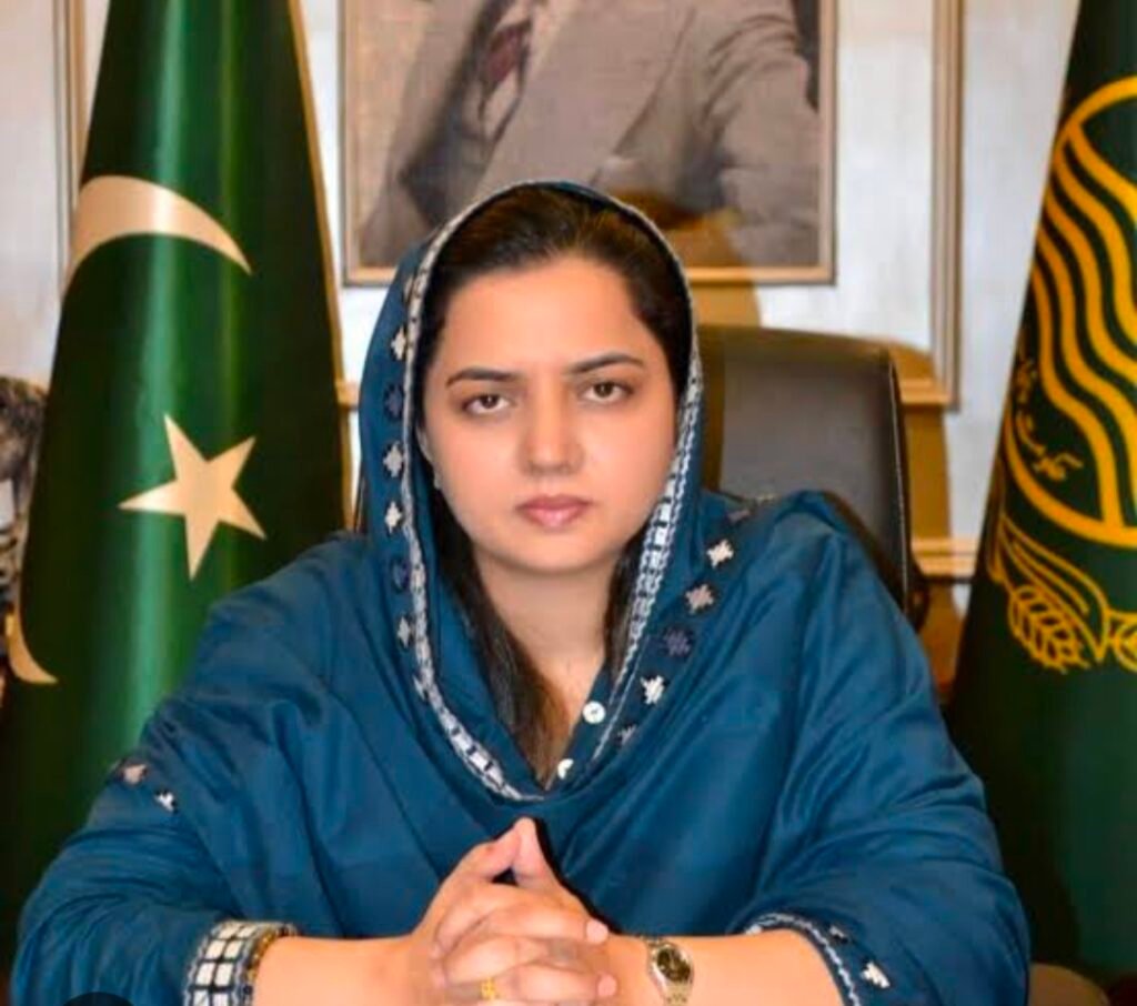 DC Hina Arshad Visits District Press Club Khanewal 20 IMG 20260813 WA2401