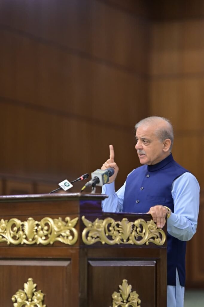 PM Stresses Promoting Holy Prophet's (PBUH) Seerah Teachings to Strengthen Unity Among Nation, Ummah 31 IMG 20260826 WA2313