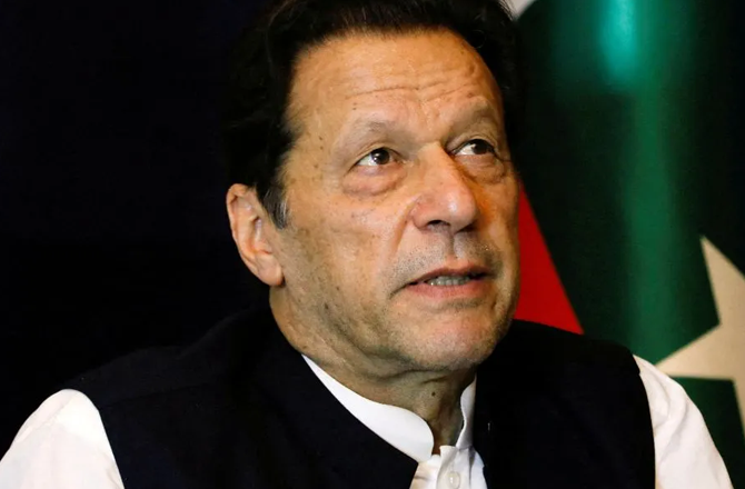 Uncertainty Over Imran Khan’s Health After Journalist’s Explosive, Unverified Claim 19 Untitled imran d