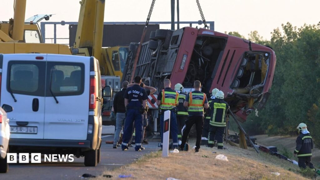 Twelve killed as Polish bus veers off Hungarian motorway 19 Twelve killed as Polish bus veers off Hungarian motorway