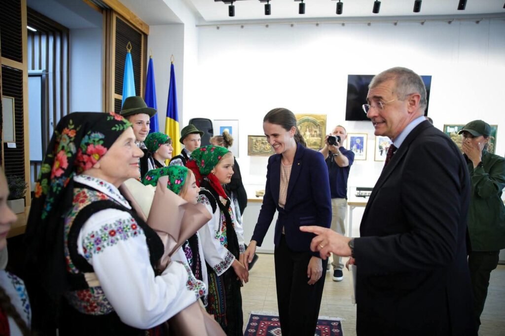Ukraine Officially Celebrates Romanian Language Day for the First Time, Marked in Chernivtsi and Odesa 2 fb img 17882007415666719396511138549300