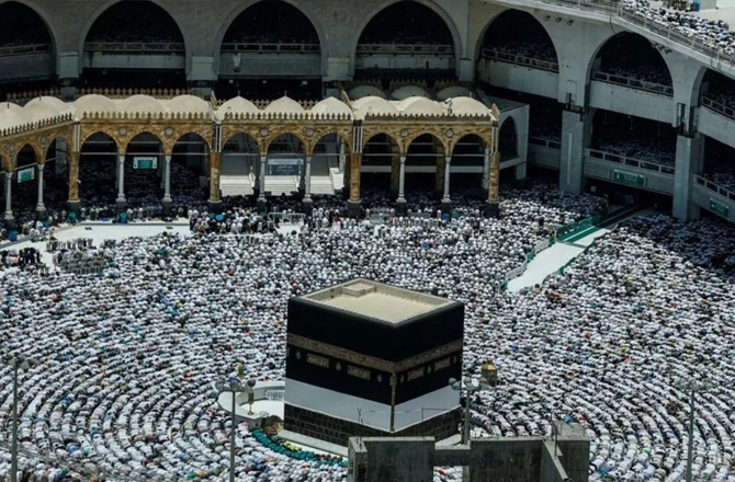 Mecca: Fifth in the World for Welcoming International Visitors 25 mecca 3826 d