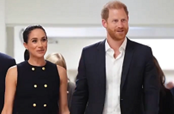 Prince Harry and Meghan plan UK return in September — children expected to start school, reports say 27 prince 200826 d