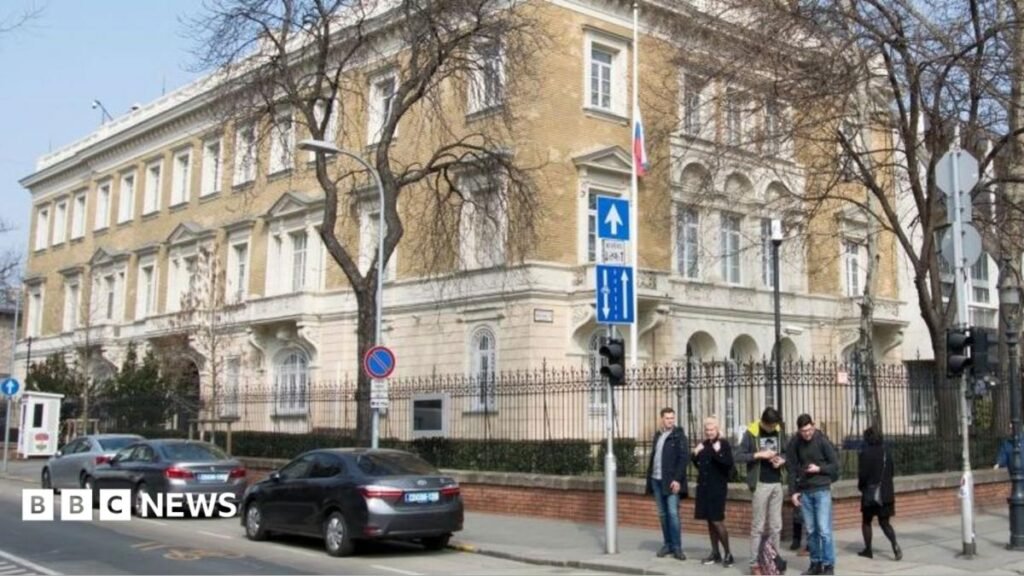 Hungary expels 10 Russian diplomats as relations with Kremlin worsen 4 Hungary expels 10 Russian diplomats as relations with Kremlin worsen