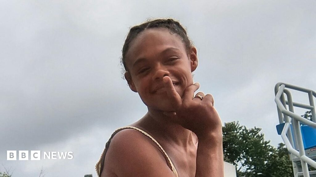 Black woman found hanging from tree was dead before body was staged 26 Black woman found hanging from tree was dead before body was 'staged'
