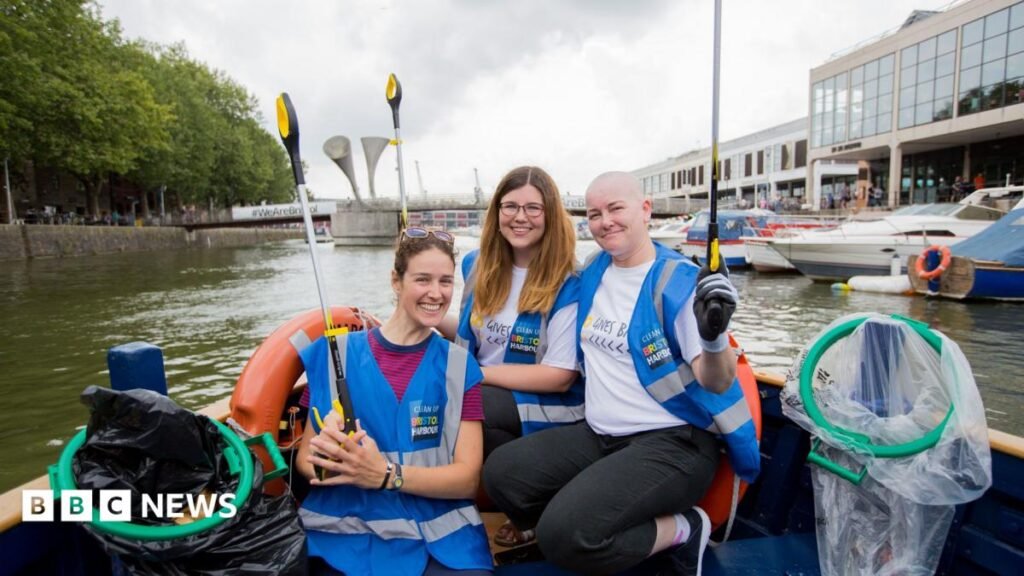 Bristol Harbour clean-up group celebrates 10 years of odd finds 14 Bristol Harbour clean-up group celebrates 10 years of odd finds