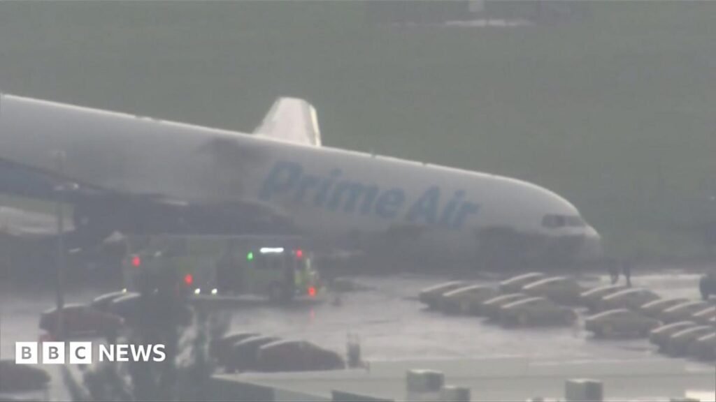 Video shows damaged Amazon cargo plane after crash 35 Video shows damaged Amazon cargo plane after crash