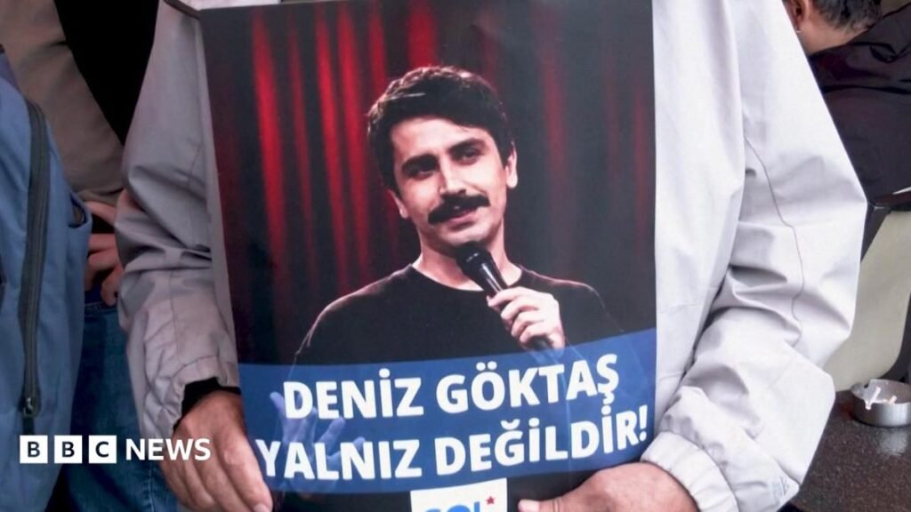 Turkey stand-up comic released after being convicted of insulting Erdoğan 20 Turkey stand-up comic released after being convicted of insulting Erdoğan