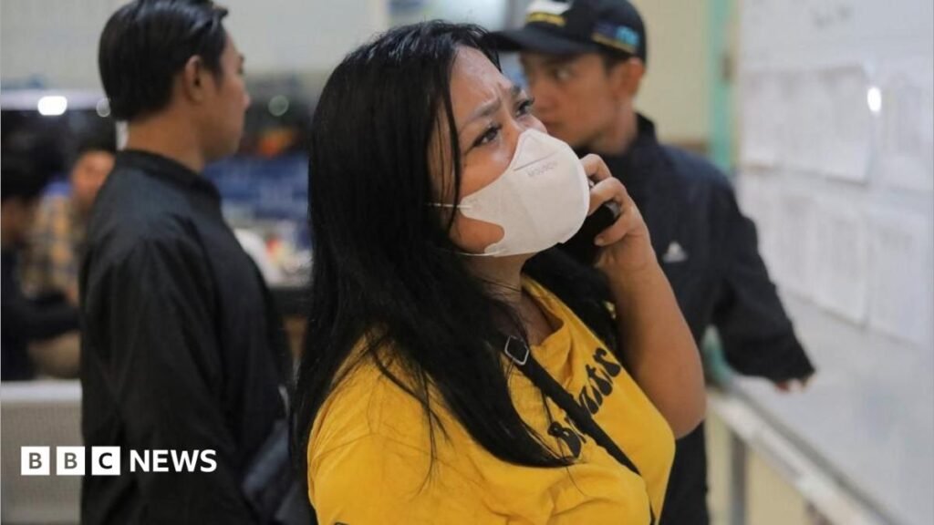 Six dead, 130 missing after Indonesian ferry capsizes in Java Sea 24 Six dead, 130 missing after Indonesian ferry capsizes in Java Sea