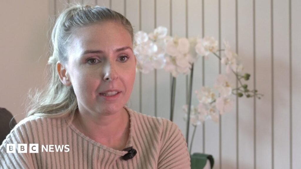 Endometriosis centres at risk of closure as womens health broken 25 Endometriosis centres 'at risk' of closure as women's health 'broken'