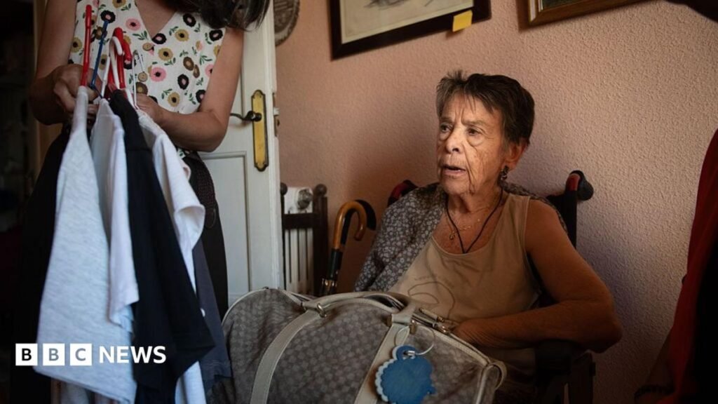 Spanish pensioner whose eviction sparked nationwide protests dies 24 Spanish pensioner whose eviction sparked nationwide protests dies