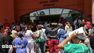 Powerful magnitude 7.7 earthquake hits Panama, damaging buildings 2 Powerful magnitude 7.7 earthquake hits Panama, damaging buildings