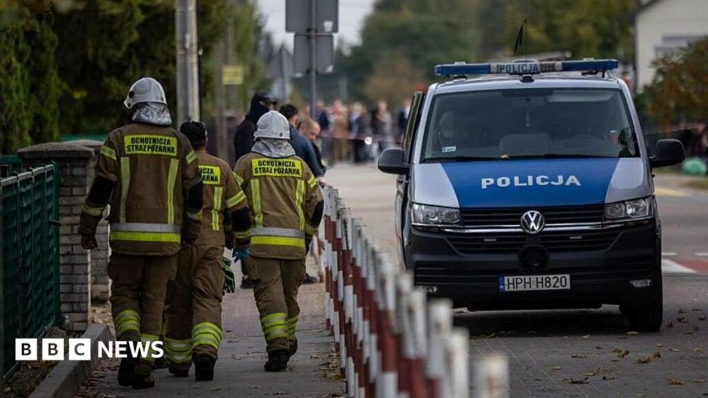 Poland stabbings driven by online glorification of violence, Tusk says 4 Poland stabbings driven by online glorification of violence, Tusk says