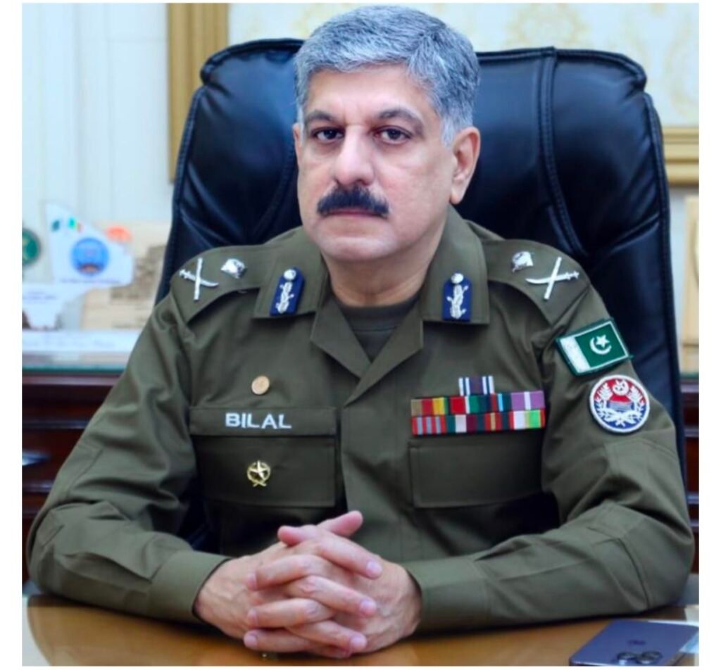 Lahore Police Arrest 5,212 Suspects Linked to 2,410 Criminal Gangs 18 IMG 20261019 WA0524