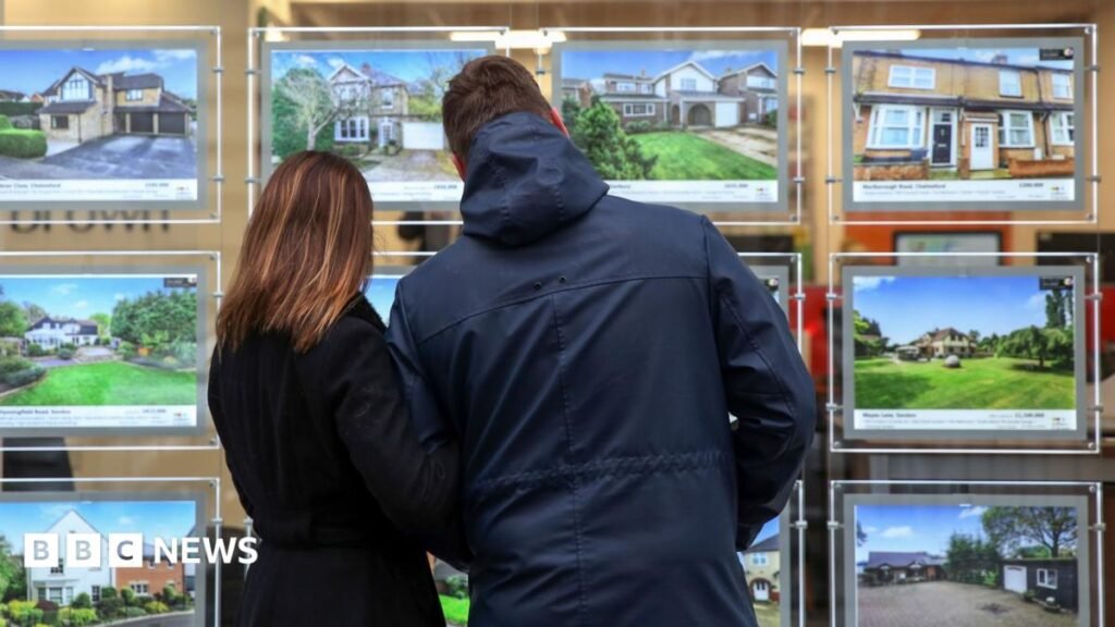 Earnings limit of up to £140K for first-time buyers loan scheme 29 Earnings limit of up to £140K for first-time buyers loan scheme