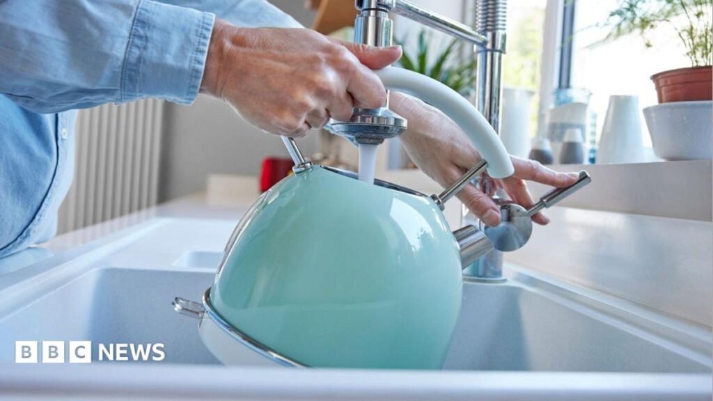 Thames Water apologises after £145,000 customer bill 32 Thames Water apologises after £145,000 customer bill
