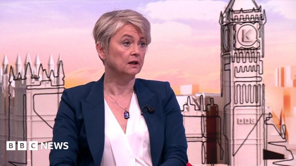 Urgent plan needed to end corridor care for children, health secretary says 10 Urgent plan needed to end 'corridor care' for children, health secretary says