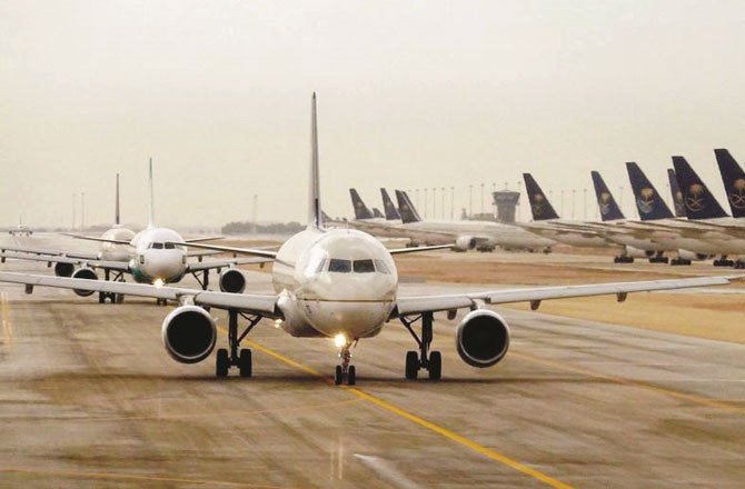 Saudi Arabia Extends Flight Suspensions at Major Airports After Houthi Attacks 23 saudi arilines d