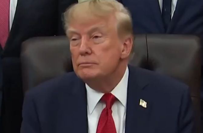 Trump suffers legal setback as ban on CNN, MSNBC and Politico reporters halted 35 trump 230926 d