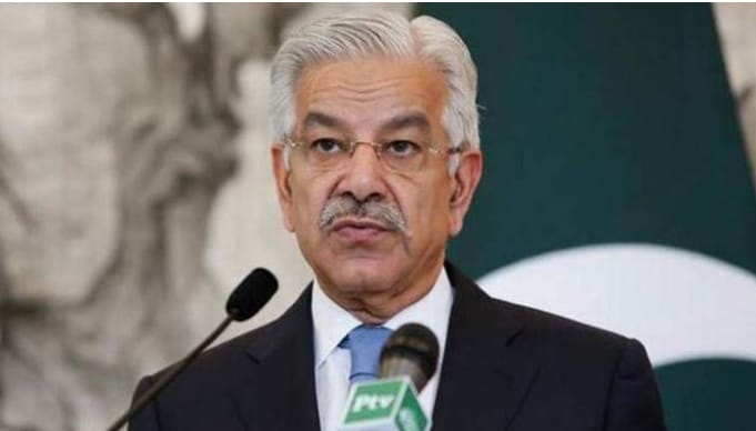 ترکیے اور چین ہمارے دوست ممالک ہیں لیکن جنگ پاکستان نے خود لڑی: وزیردفاع