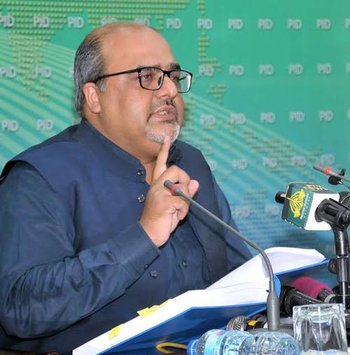 190 ملین پاؤنڈ کرپشن کیس: شہزاد اکبر مرکزی کردار کے طور پر سامنے آ گئے